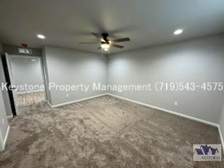 857 S Palomar Dr — Photo 9
