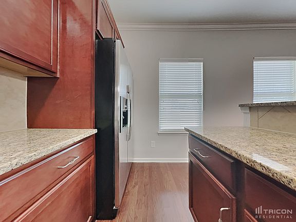 5th image of 124 Altondale Dr