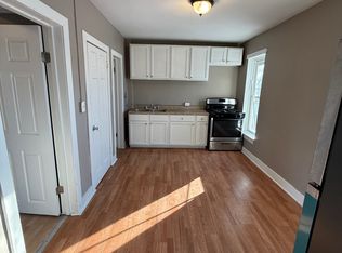 201 E 25th St APT 4, Chicago Heights, IL 60411