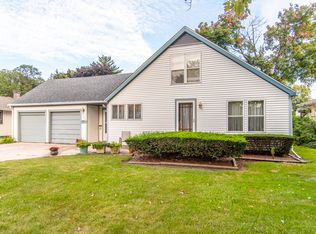 1322 Texas Ave, Joliet, IL 60435