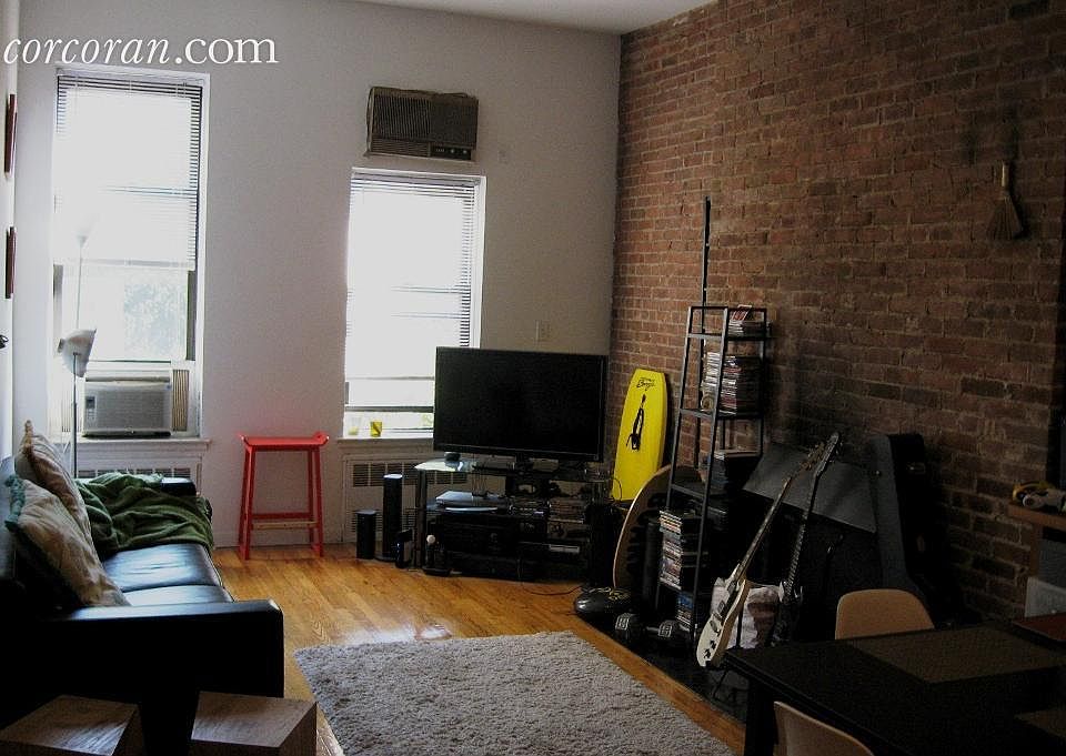 1st image of 27 W 89th St APT F