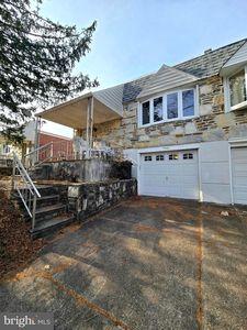 9766 Cowden St, Philadelphia, PA, 19115