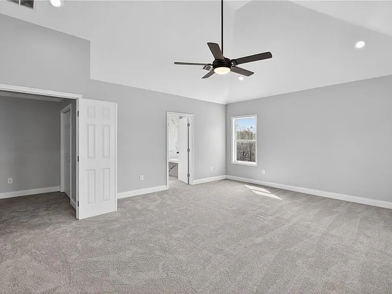 1226 Bloomsbury Ln — Photo 25
