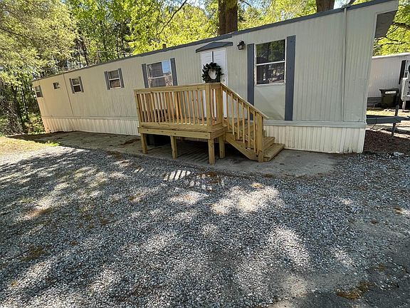 4th image of 211 Stacey Tucker Cir