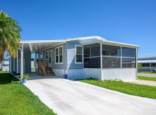 27 Poinsettia Dr, Fort Myers, FL 33905