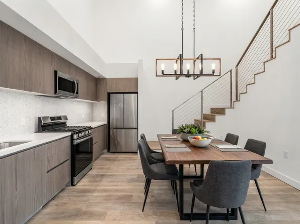 5153 Maplewood
