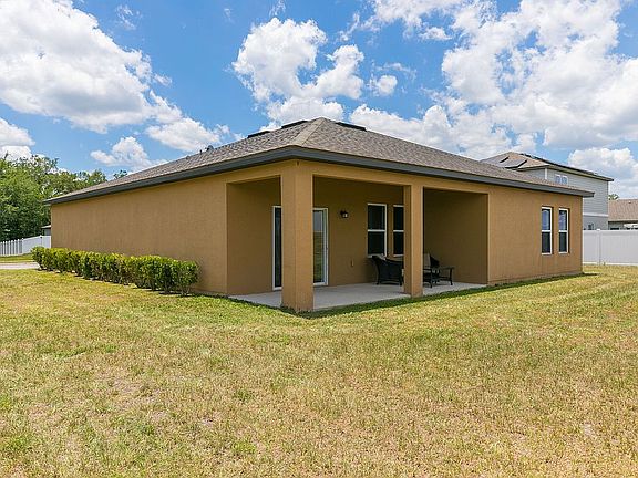 5th image of 16418 Winding Blossom Dr