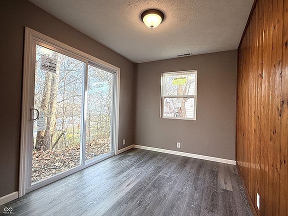 5th image of 1014 Westwood Dr