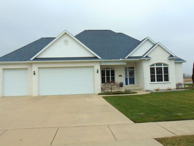 5260 Petal Brook Dr, Bay City, MI, 48706