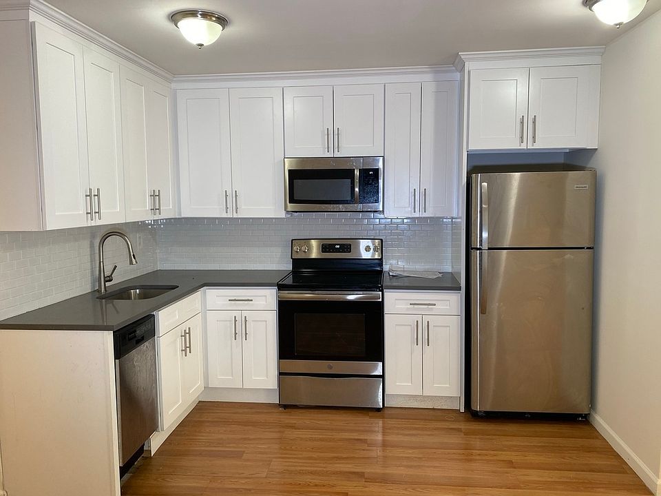 1st image of 599 6th Ave #2N