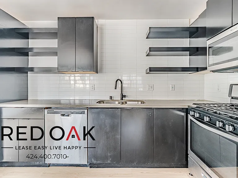 3152 James M Wood Blvd #3160 — Photo 8