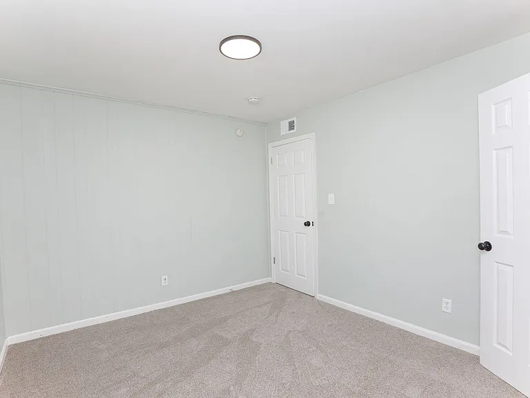 2707 Azalea Garden Rd — Photo 15