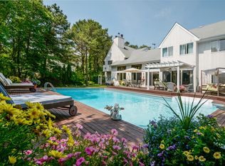 110 Lakeside Ln, Westhampton, NY 11977