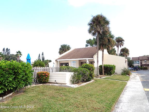 2nd image of 2500 Eagle Dr #4-D