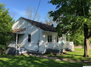 123 Summit Ave, Catskill, NY 12414