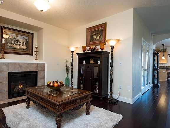 4th image of 4105 NE 166th Ave