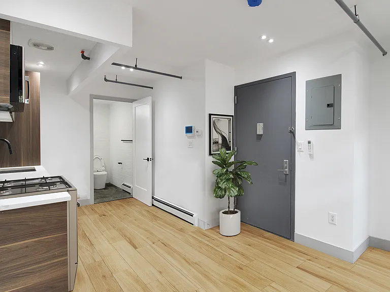 1182 Dean St #1 — Photo 2