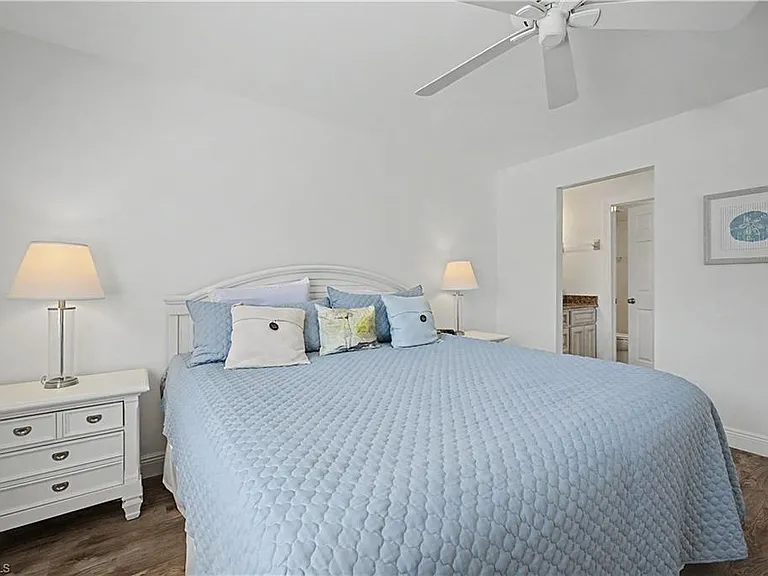7065 Dennis Cir #F103 — Photo 16