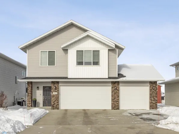 1010 Eaglewood Ave W, West Fargo, ND 58078