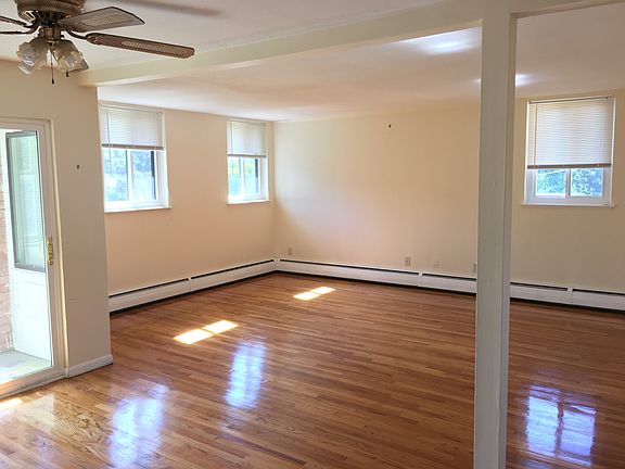 3rd image of 508 Fountain St APT A3