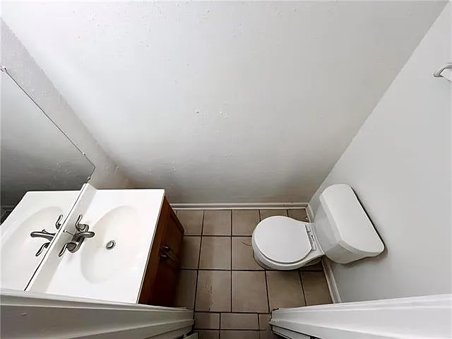 933 W Monterey Ct #D — Photo 5