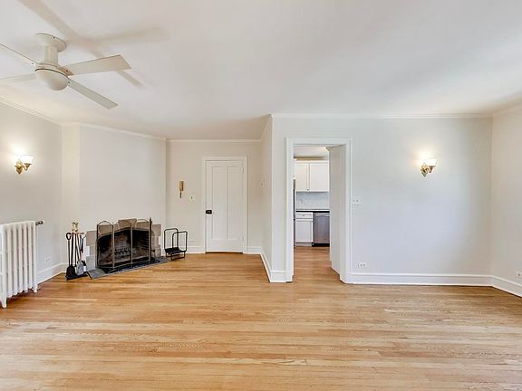 4th image of 555 Hill Ter APT 307