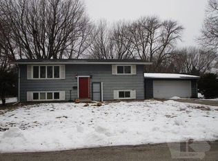 313 Oak St, Laurens, IA 50554