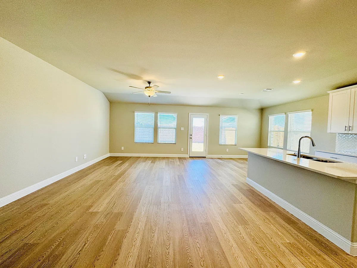 Building Photo - 1093 Eagle Run Ln