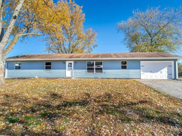 513 S Kerkhoff Ave, Otterbein, IN 47970