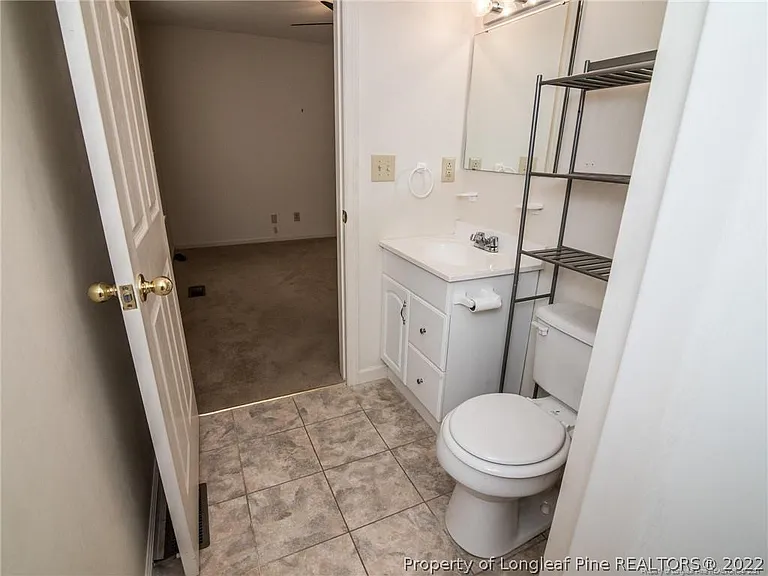 406 Britt St — Photo 15