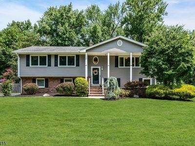 1245 Sunnyfield Ln, Scotch Plains, NJ, 07076