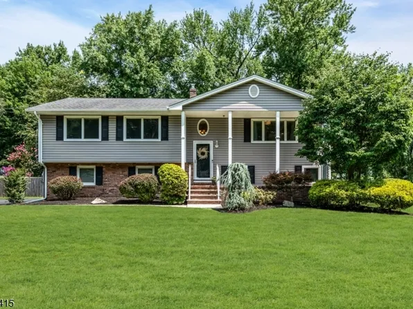 1245 Sunnyfield Ln, Scotch Plains Twp., NJ 07076