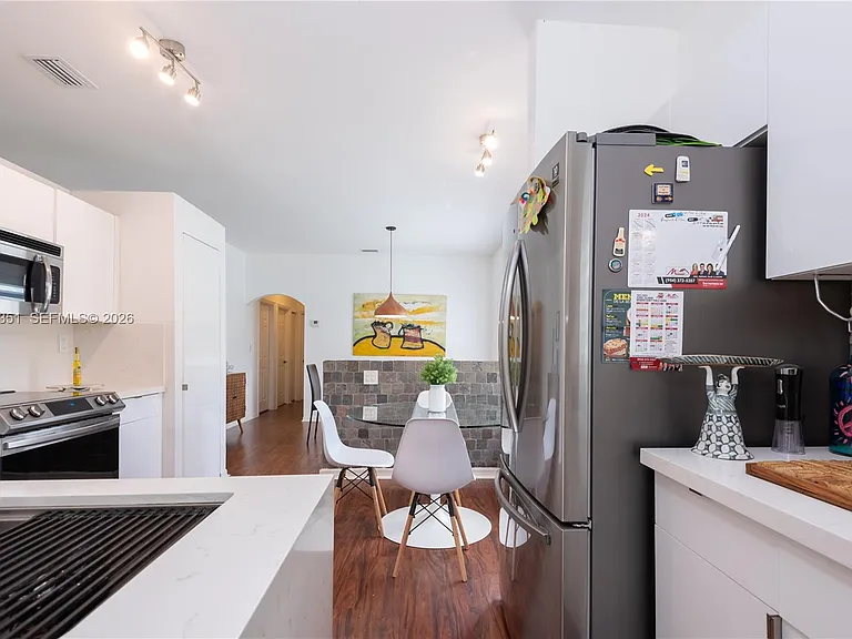4123 Sapphire Bnd — Photo 37
