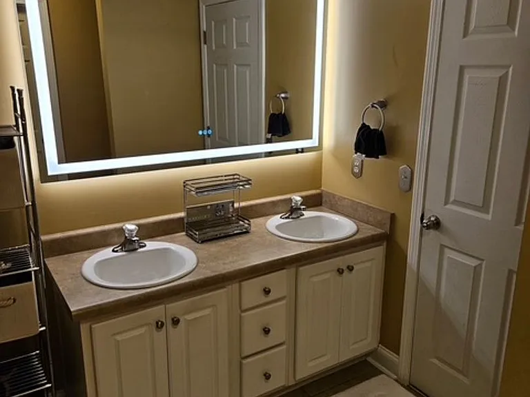 304 Christopher Luke Cir — Photo 13
