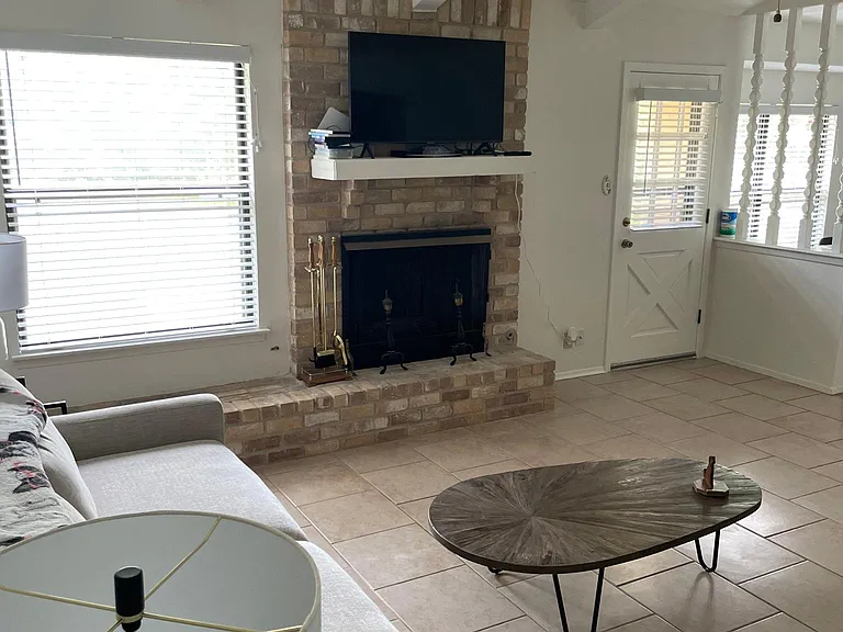 802 Powderhorn Dr — Photo 5