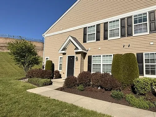 6000 Valley Forge Dr Photo 1 6000 Valley Forge Dr Photo 1