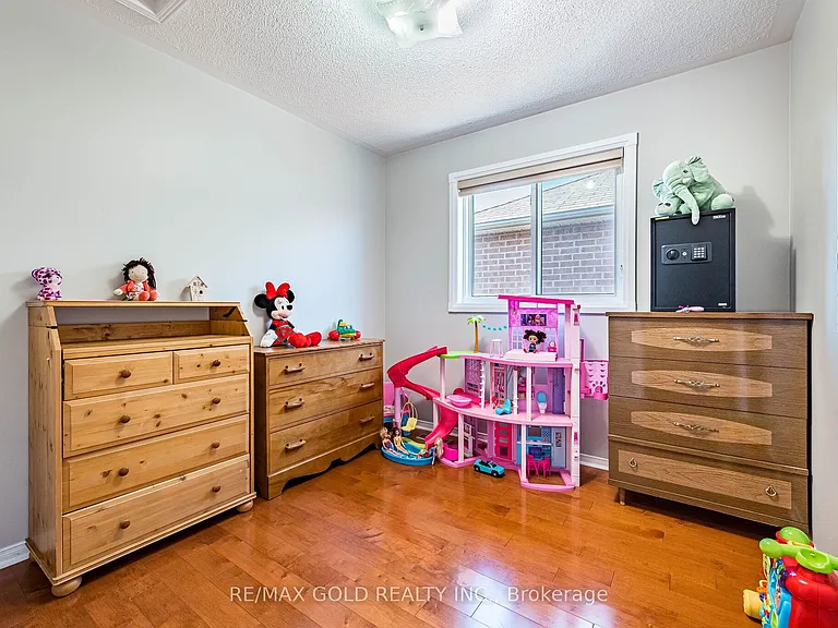 7 Roadmaster Ln — Photo 24