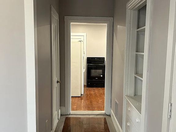3rd image of 120 Central Street