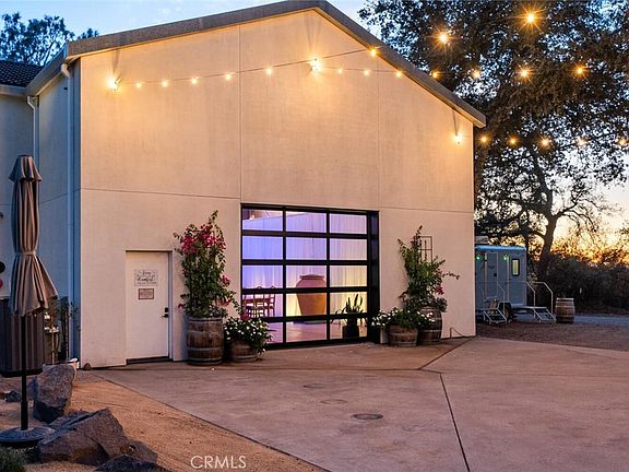 5th image of 6237 Cohasset Rd