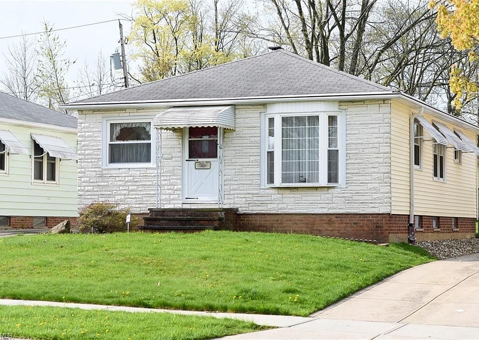 1st image of 9111 Pinegrove Ave