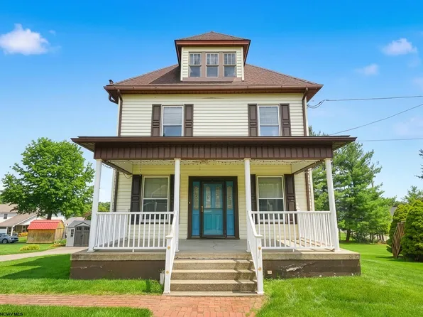 608 Worthington Dr, Bridgeport, WV 26330