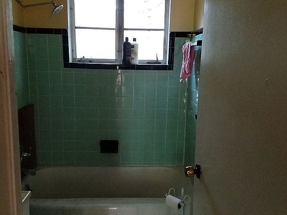 2nd image of 2311 26th St S