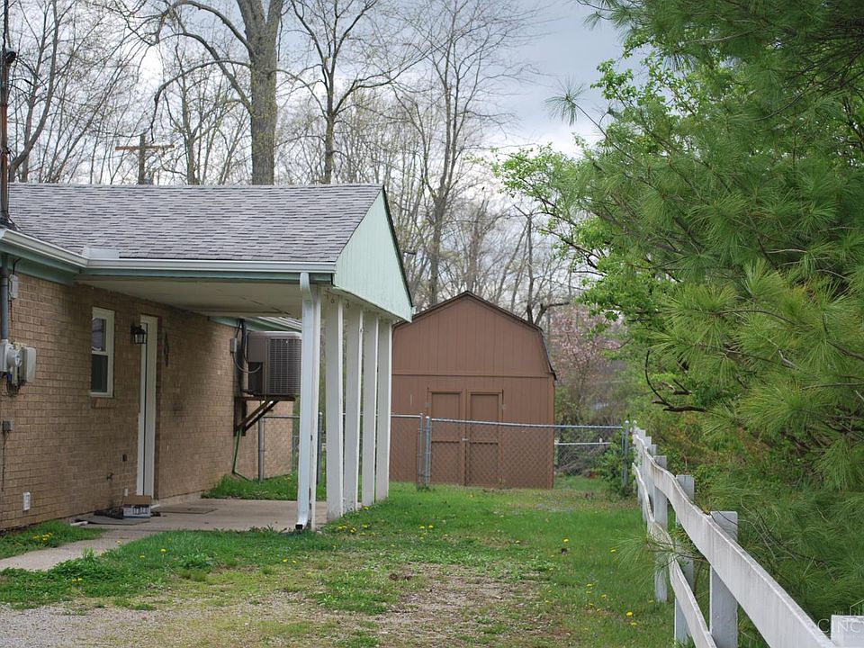 1st image of 1707 Parker Rd
