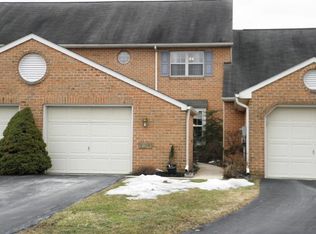 124 Langley Sq, Lancaster, PA 17603