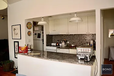 Rented by Bond New York