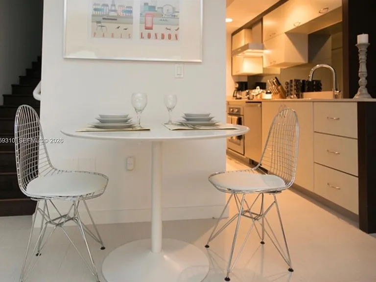 2130 Park Ave #6 — Photo 4