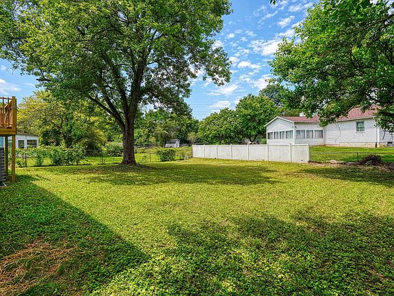 2nd image of 3711 Big Walnut Dr