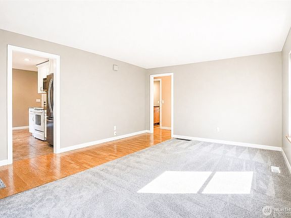 5th image of 1819 SW 149th Street