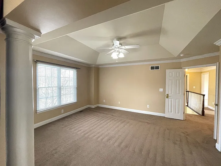 4823 Vista Ridge Dr — Photo 32