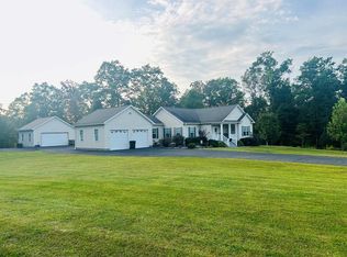 145 Avian Way, Fayetteville, WV 25840